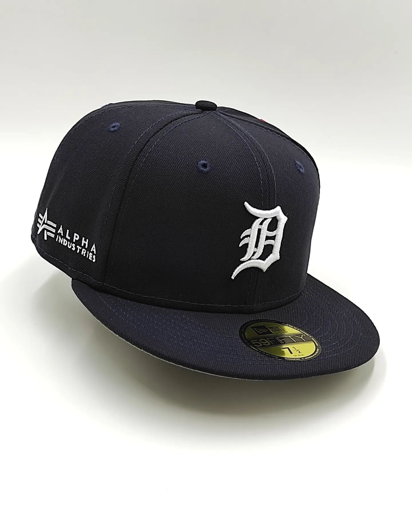 Men's Detroit Tigers New Era x Alpha Industries Navy 59FIFTY