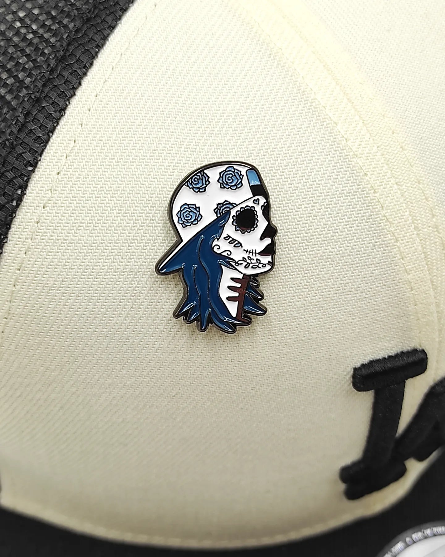 Pin Metalico Death cap