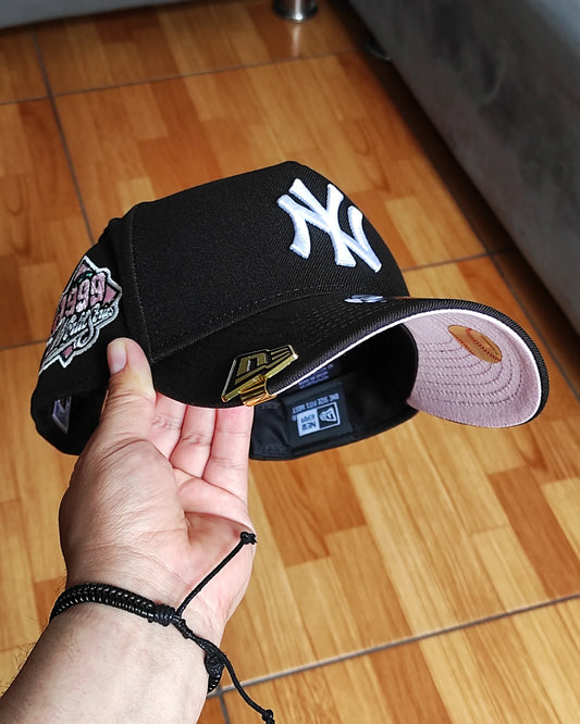 New Era New York Yankees 1999 world series black pink 9Forty A-Frame Snapback