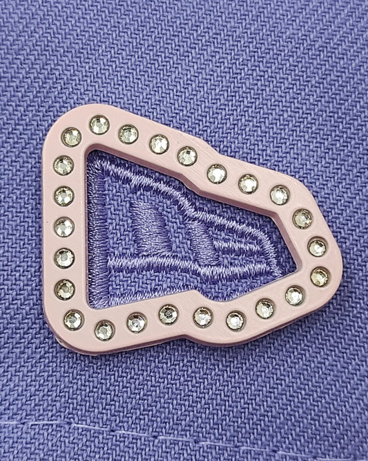 New Era Flag pin circón