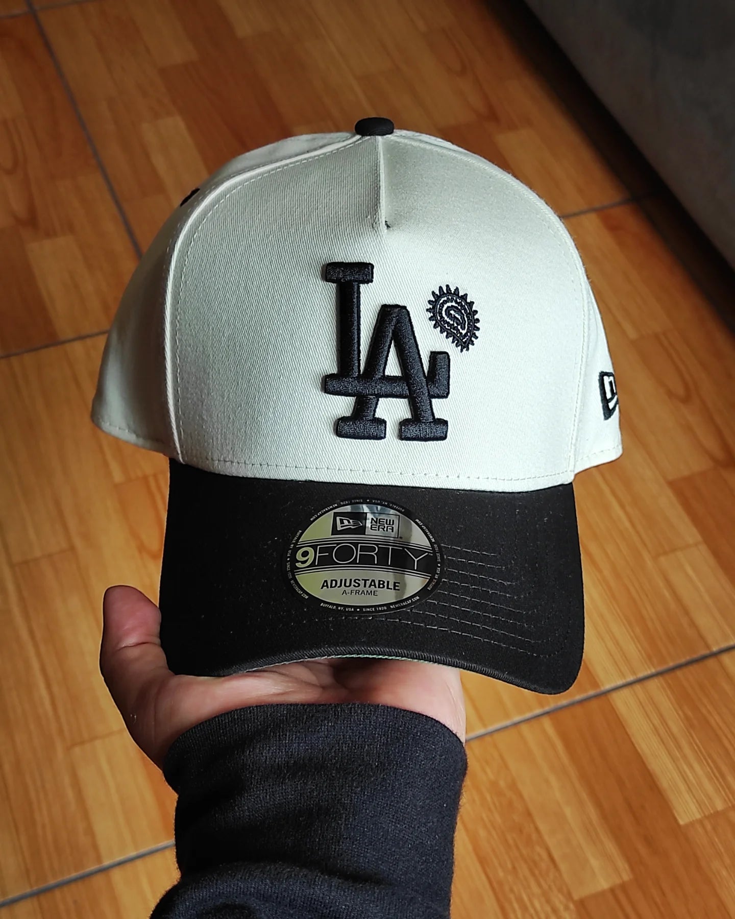 New Era Los Angeles Dodgers paisley two tone 9forty a-frame snapback