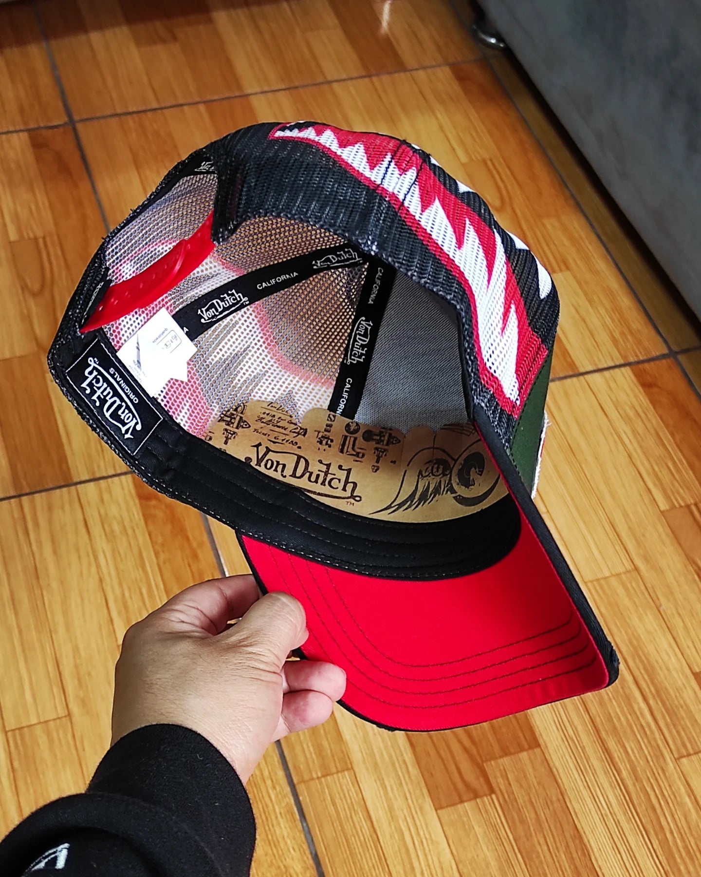 Gorra exclusiva Vondutch camo spirit trucker