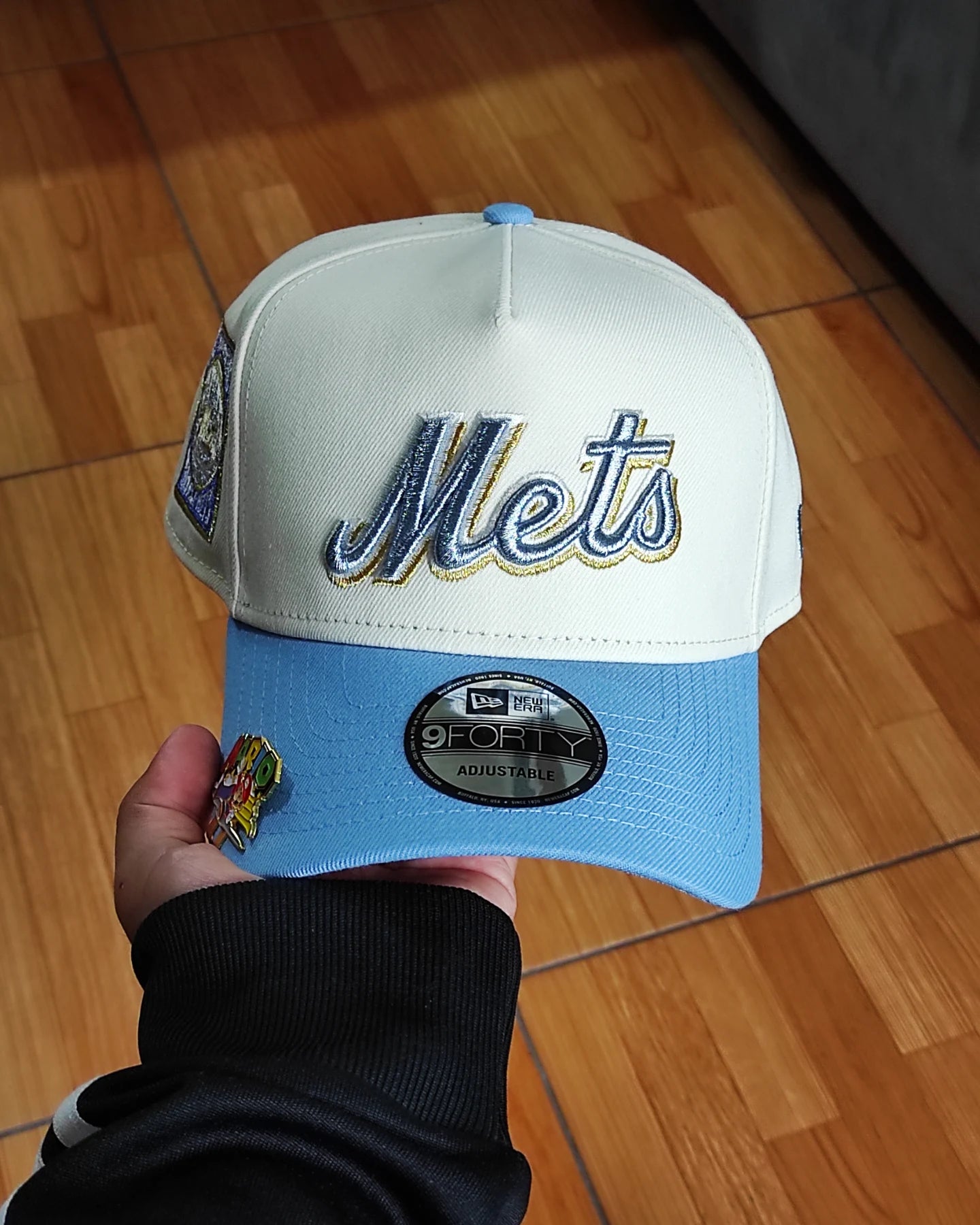 New Era New York Mets 25th Anniversary Chrome Gold Edition A Frame 9Forty Snapback Hat