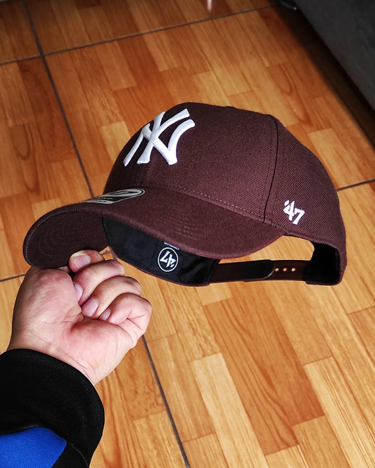 47brand New York Yankees Brown mvp Snapback