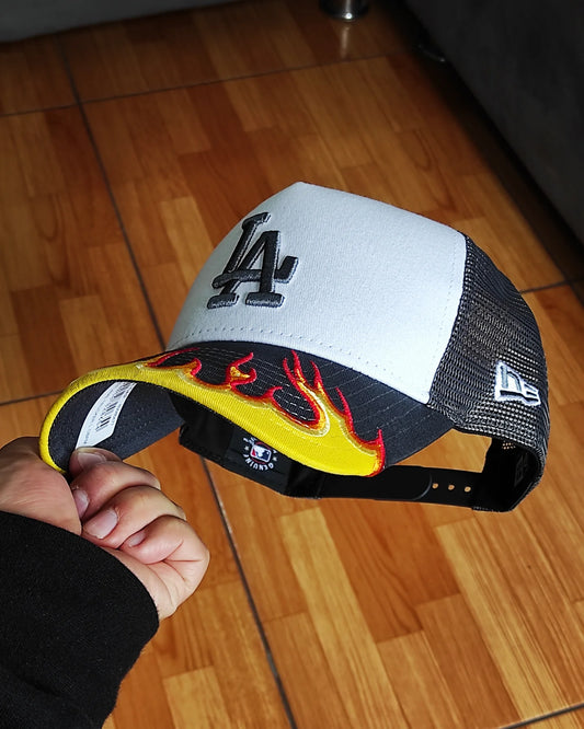 New Era colección flame 🔥 Los Angeles Dodgers 9 FORTY A-FRAME Trucker