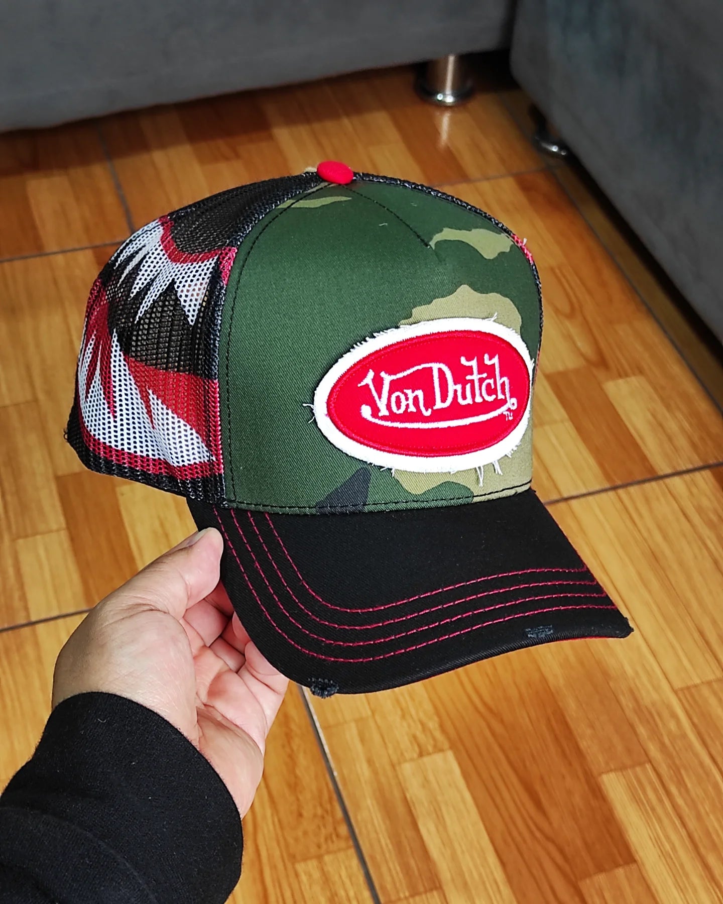 Gorra exclusiva Vondutch camo spirit trucker