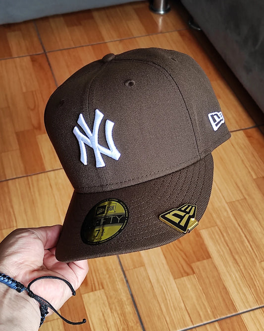 New Era New York Yankees marrón 59 fifty fitted