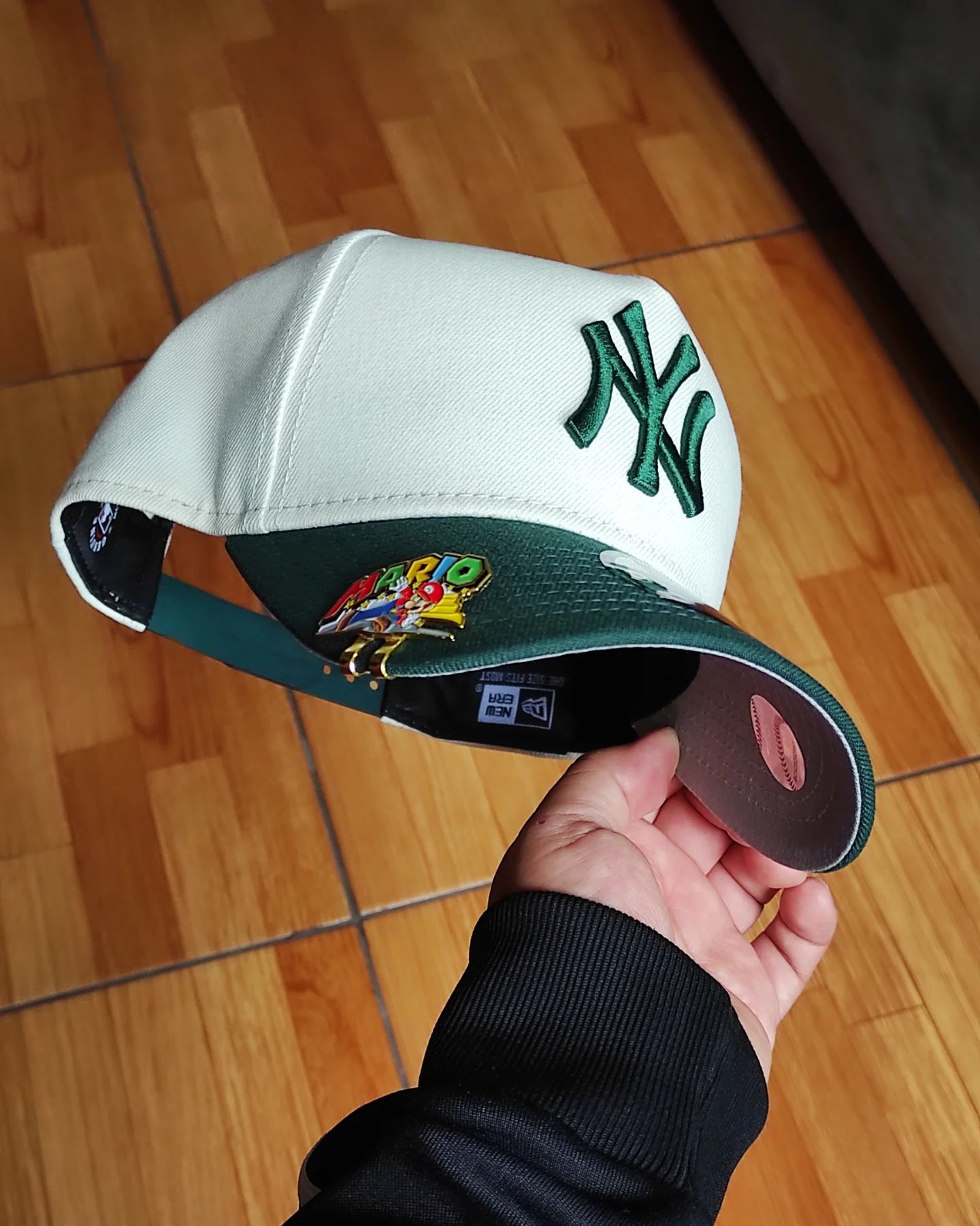 New Era New York Yankees  chrome dark green 9Forty Snapback Hat