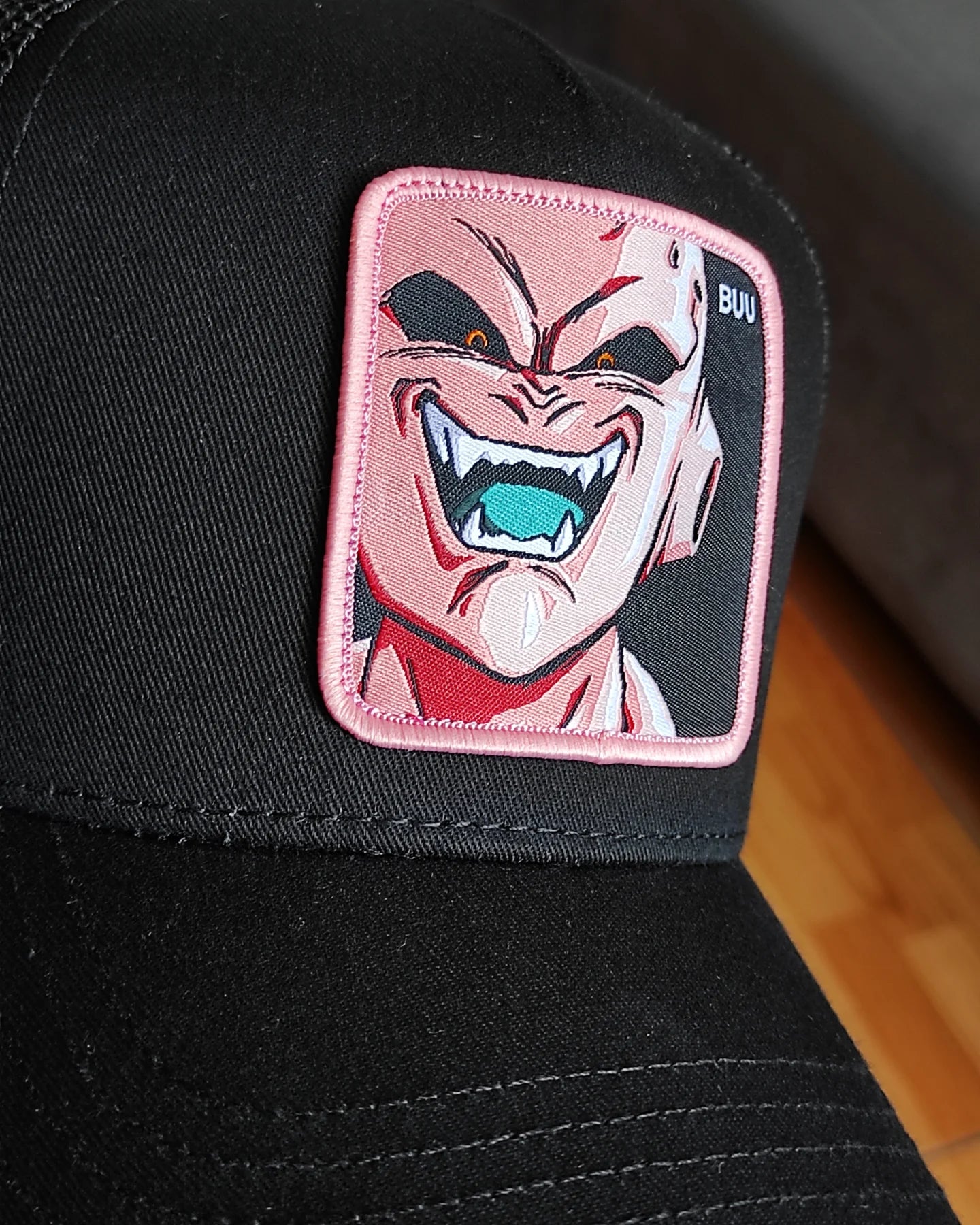 Gorra CAPSLAB Majin Boo Trucker