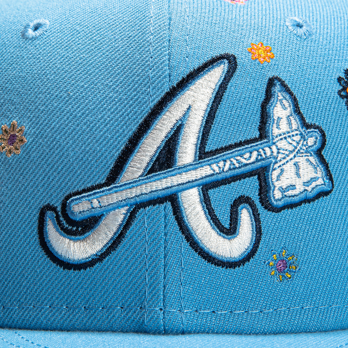 New Era colección Bloom🌸🌼 Atlanta Braves 59 FIFTY fitted