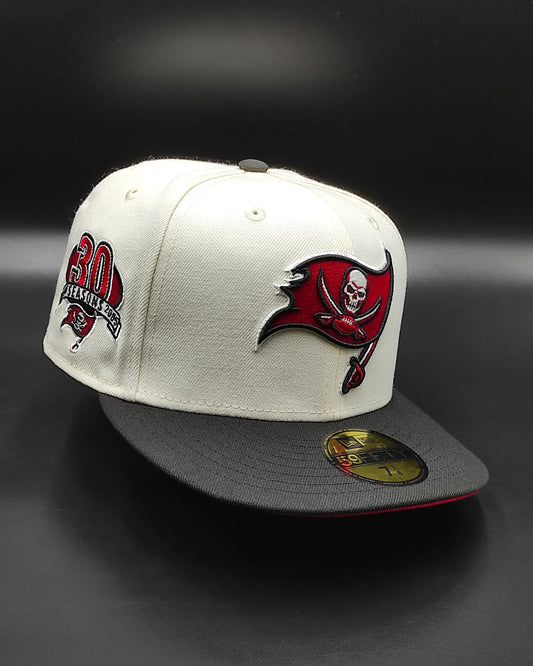 New Era Tampa Bay Buccaneers 30th Anniversary Cream Dome Edition 59Fifty Fitted Hat